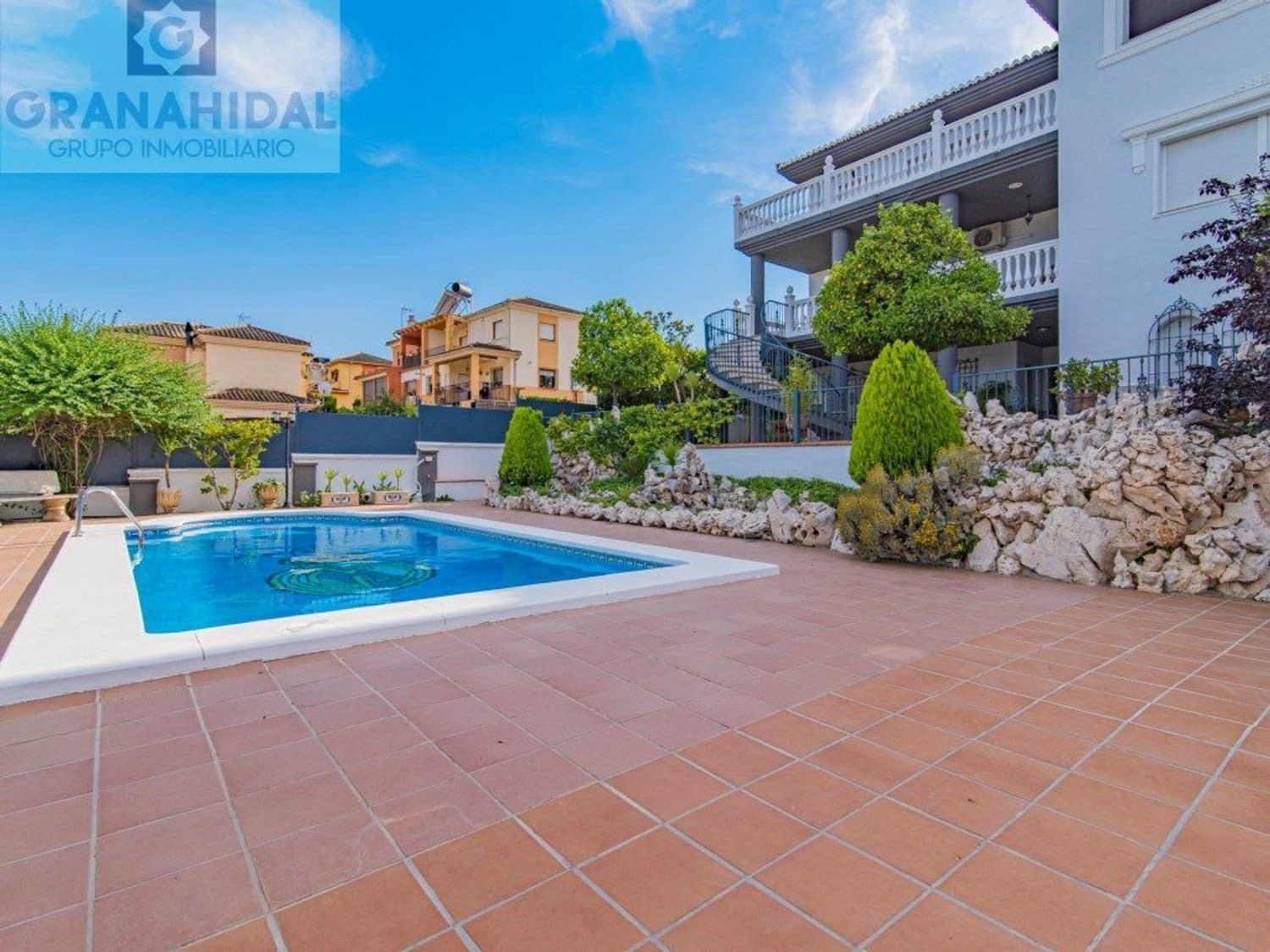 5 soveværelse Villa til salg i Albolote med swimmingpool - € 485.000 (Ref: 9338404)