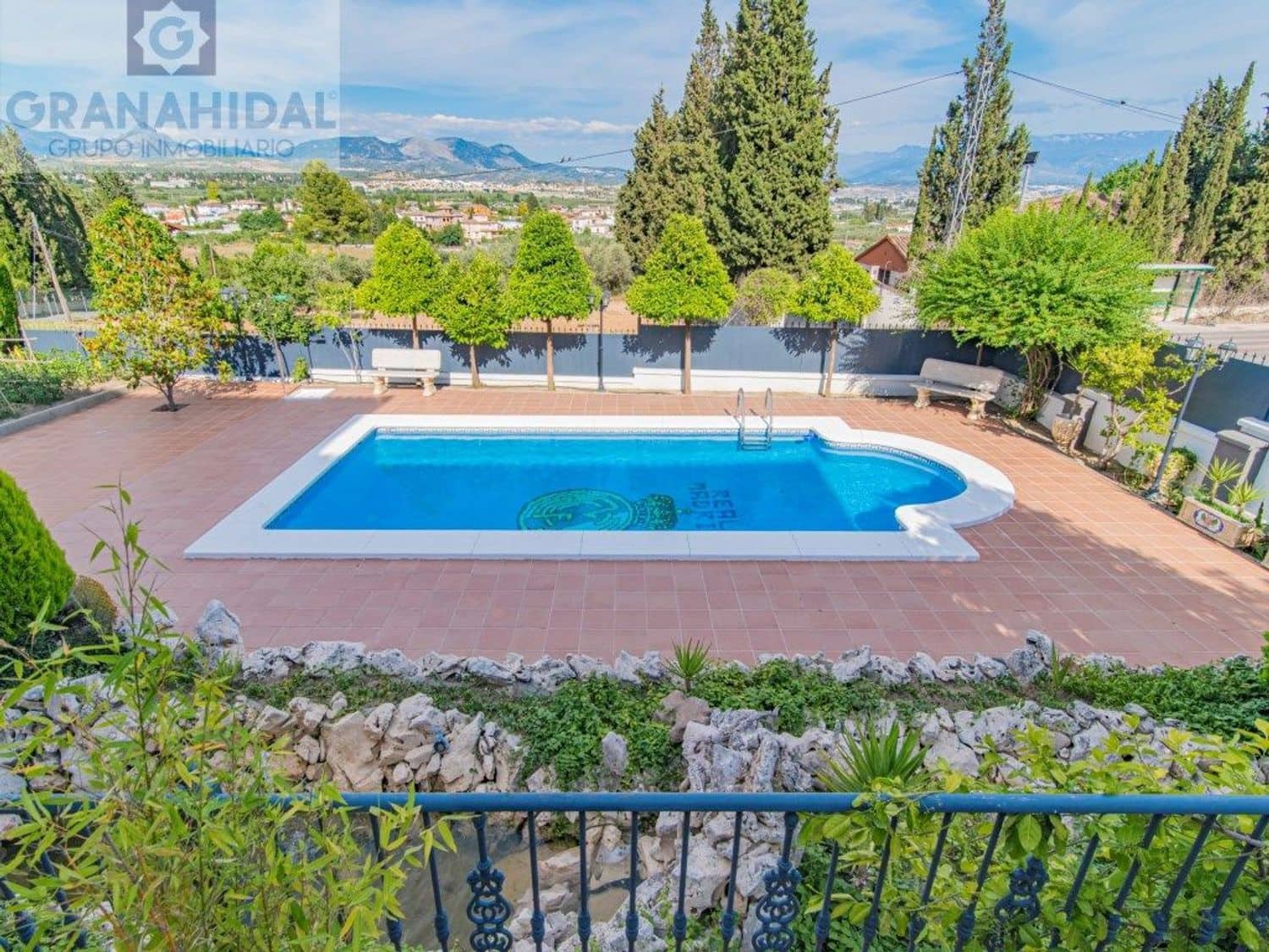 5 soveværelse Villa til salg i Albolote med swimmingpool - € 485.000 (Ref: 9338404)