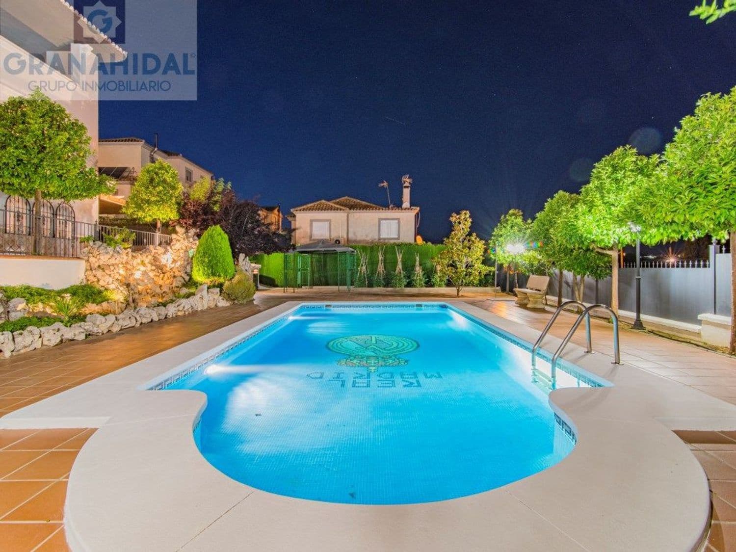 5 soveværelse Villa til salg i Albolote med swimmingpool - € 485.000 (Ref: 9338404)