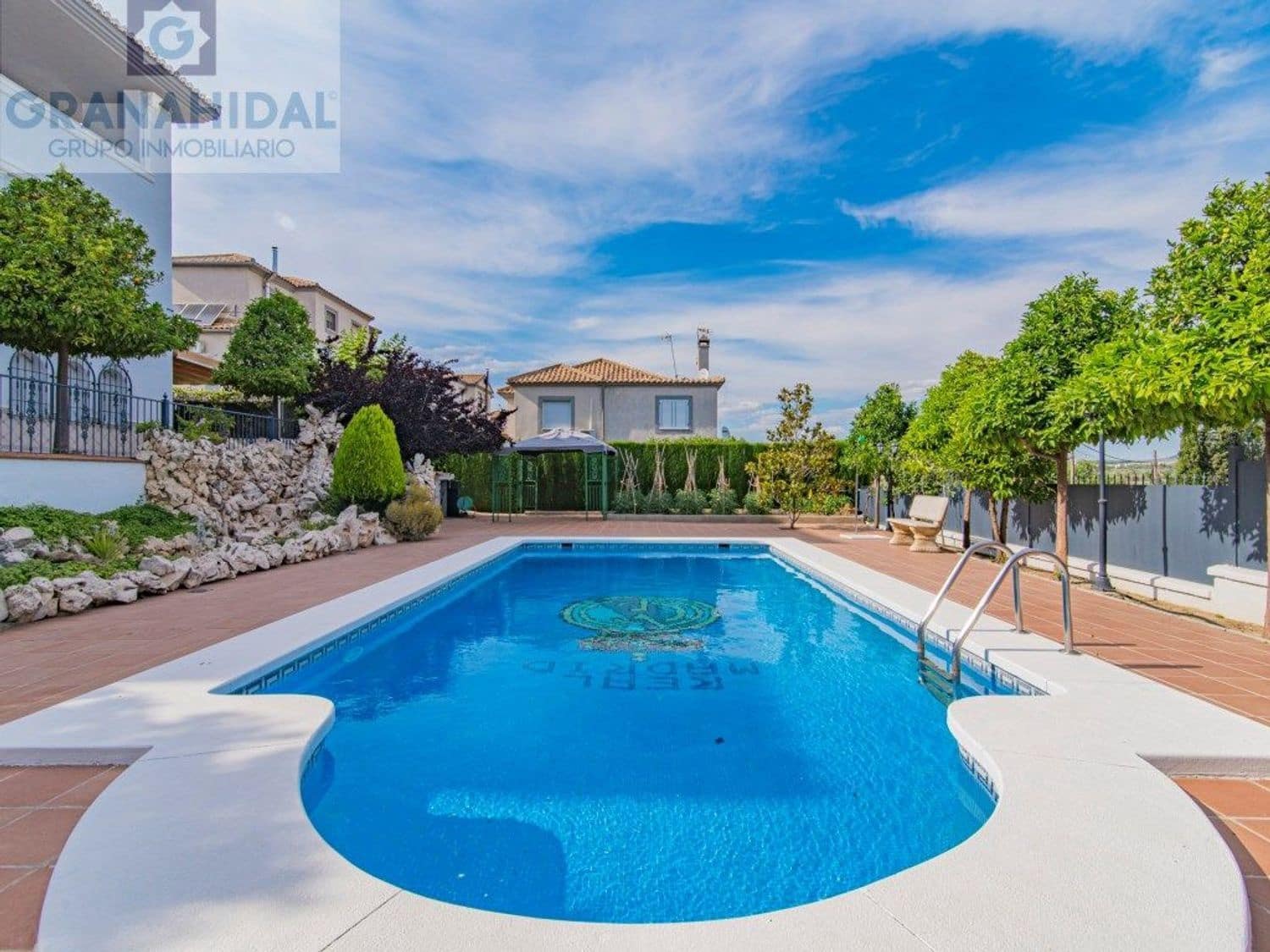 5 soveværelse Villa til salg i Albolote med swimmingpool - € 485.000 (Ref: 9338404)