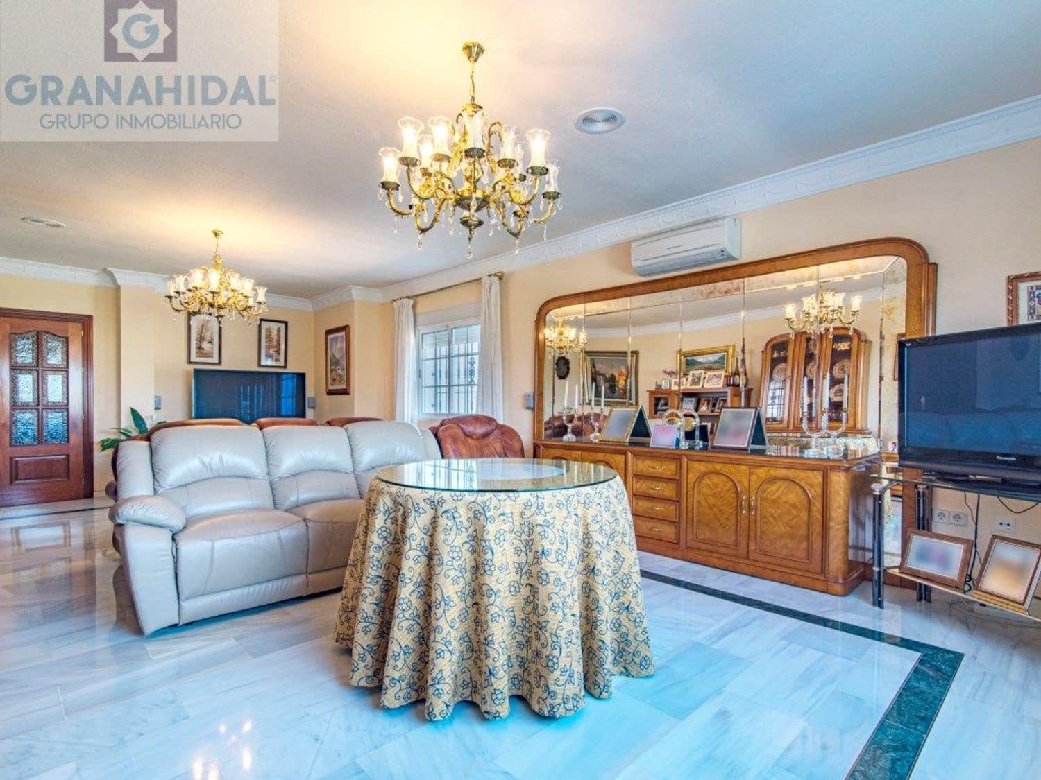 5 soveværelse Villa til salg i Albolote med swimmingpool - € 485.000 (Ref: 9338404)