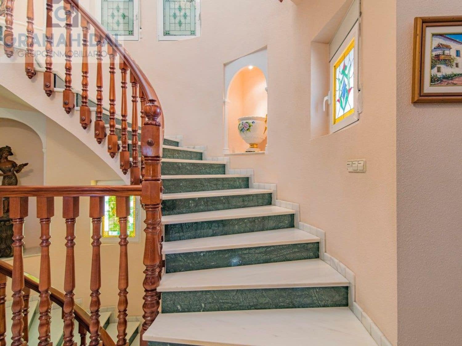 5 soveværelse Villa til salg i Albolote med swimmingpool - € 485.000 (Ref: 9338404)