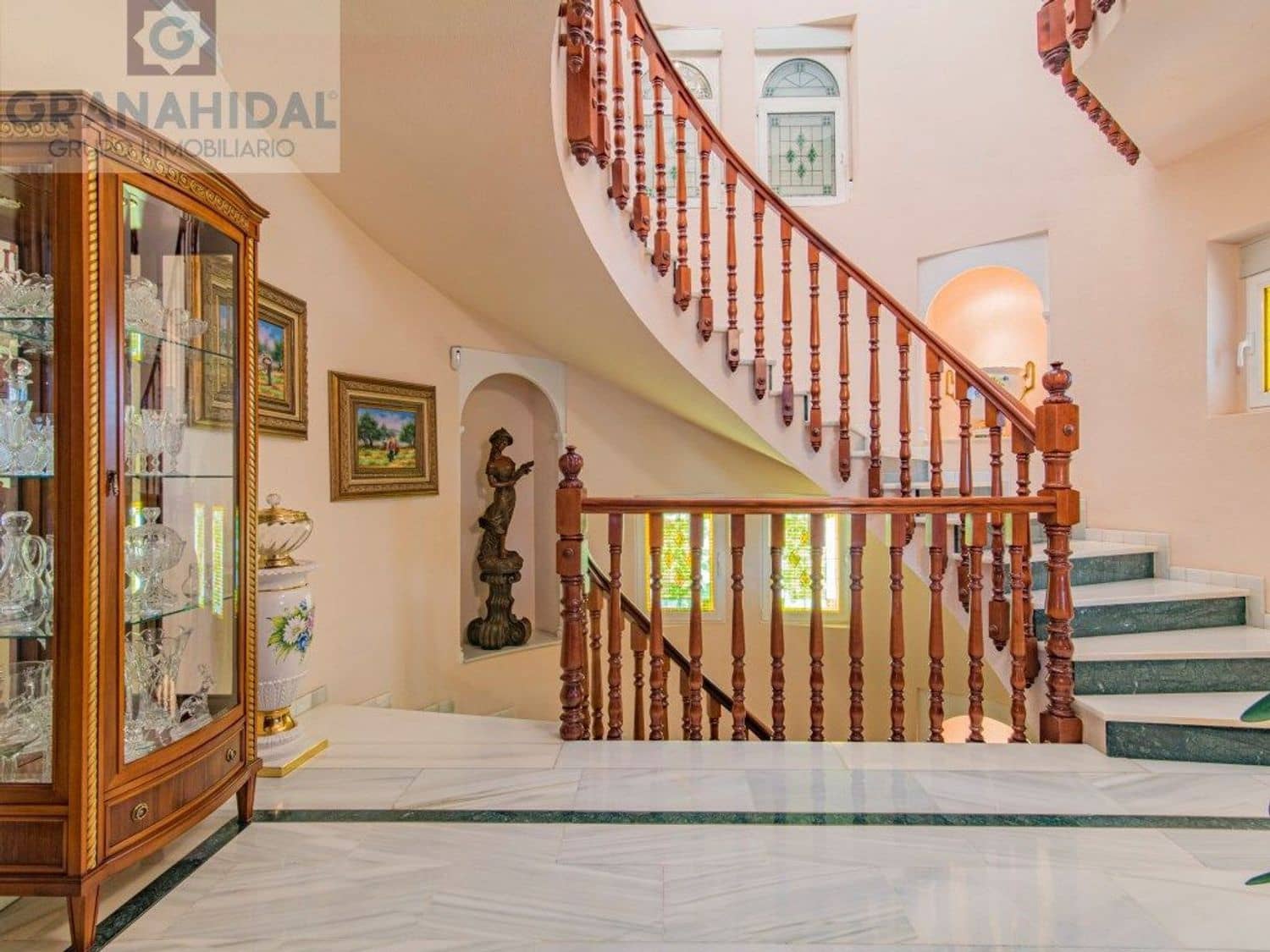 5 soveværelse Villa til salg i Albolote med swimmingpool - € 485.000 (Ref: 9338404)