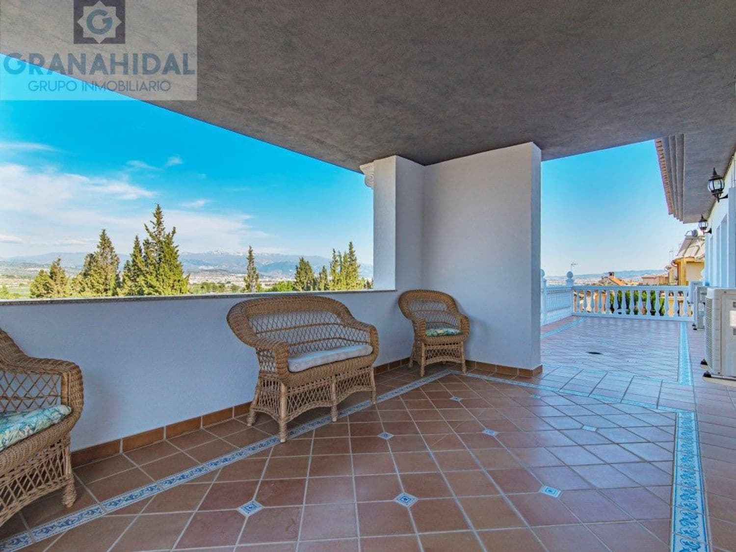 5 soveværelse Villa til salg i Albolote med swimmingpool - € 485.000 (Ref: 9338404)