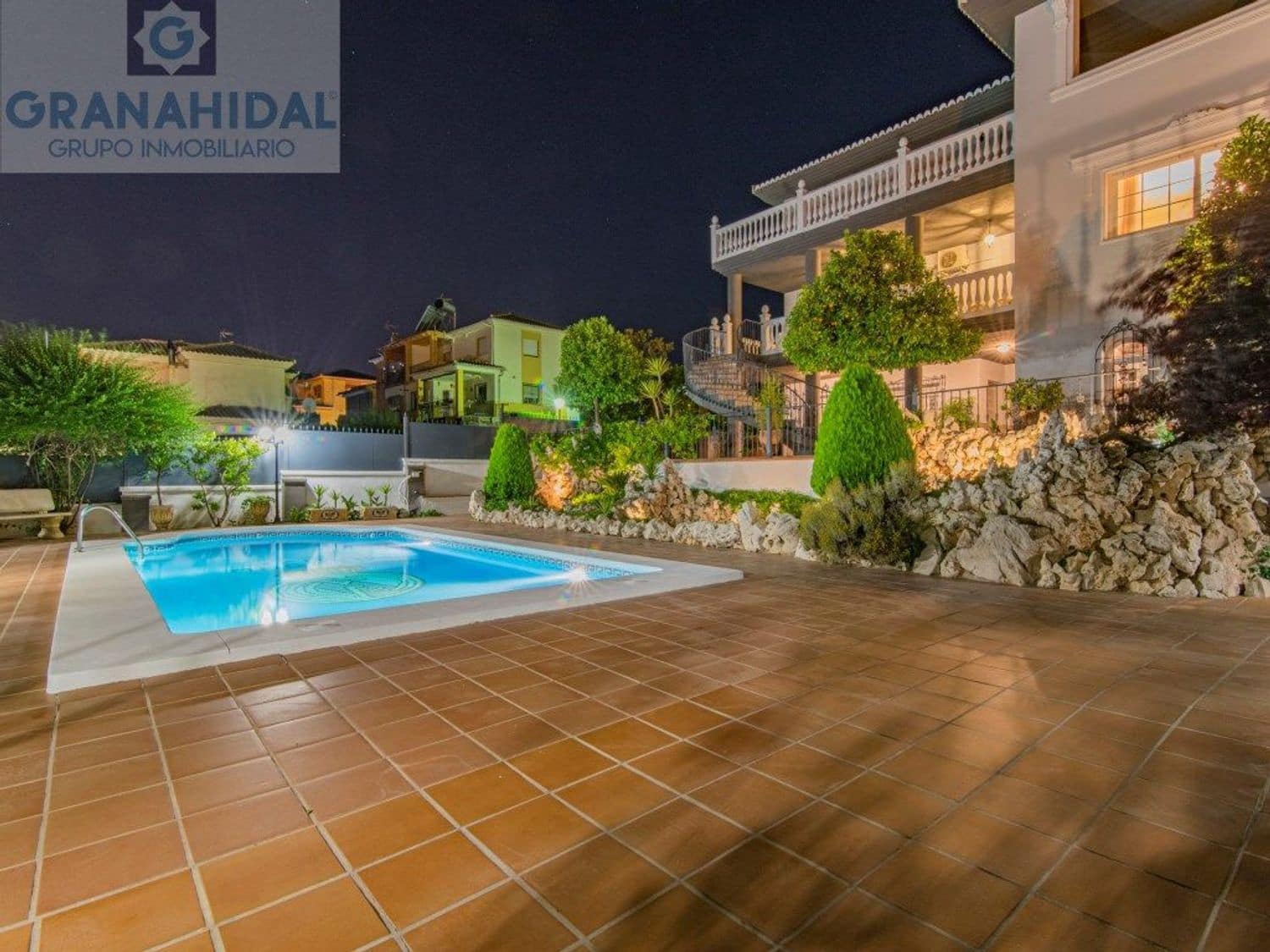 5 soveværelse Villa til salg i Albolote med swimmingpool - € 485.000 (Ref: 9338404)