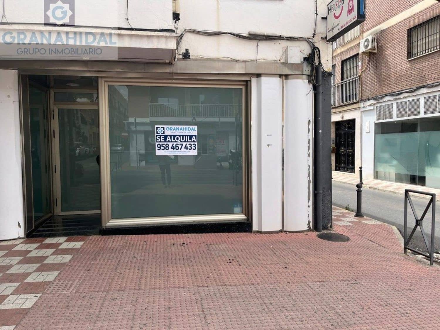 Commerciale da affittare in Albolote - 800 € (Rif: 9388037)