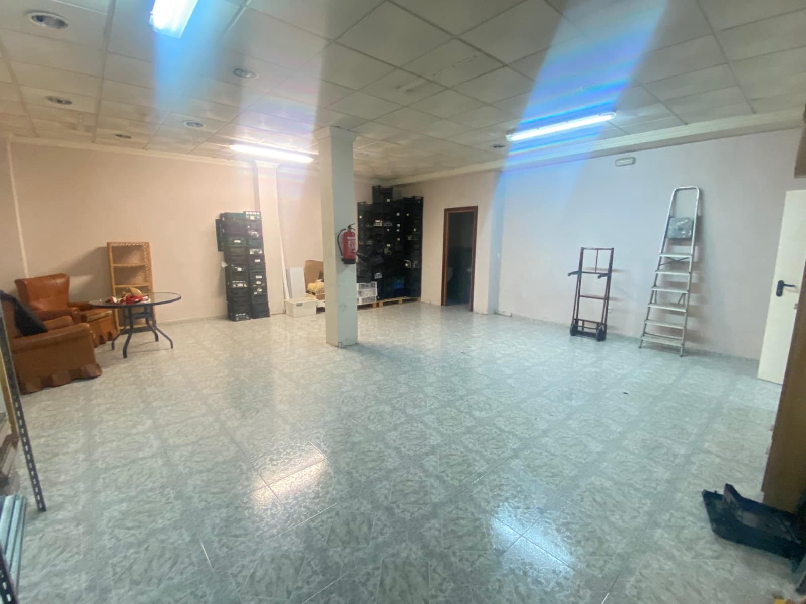 Commercial for sale in Albolote - € 115,000 (Ref: 9388038)