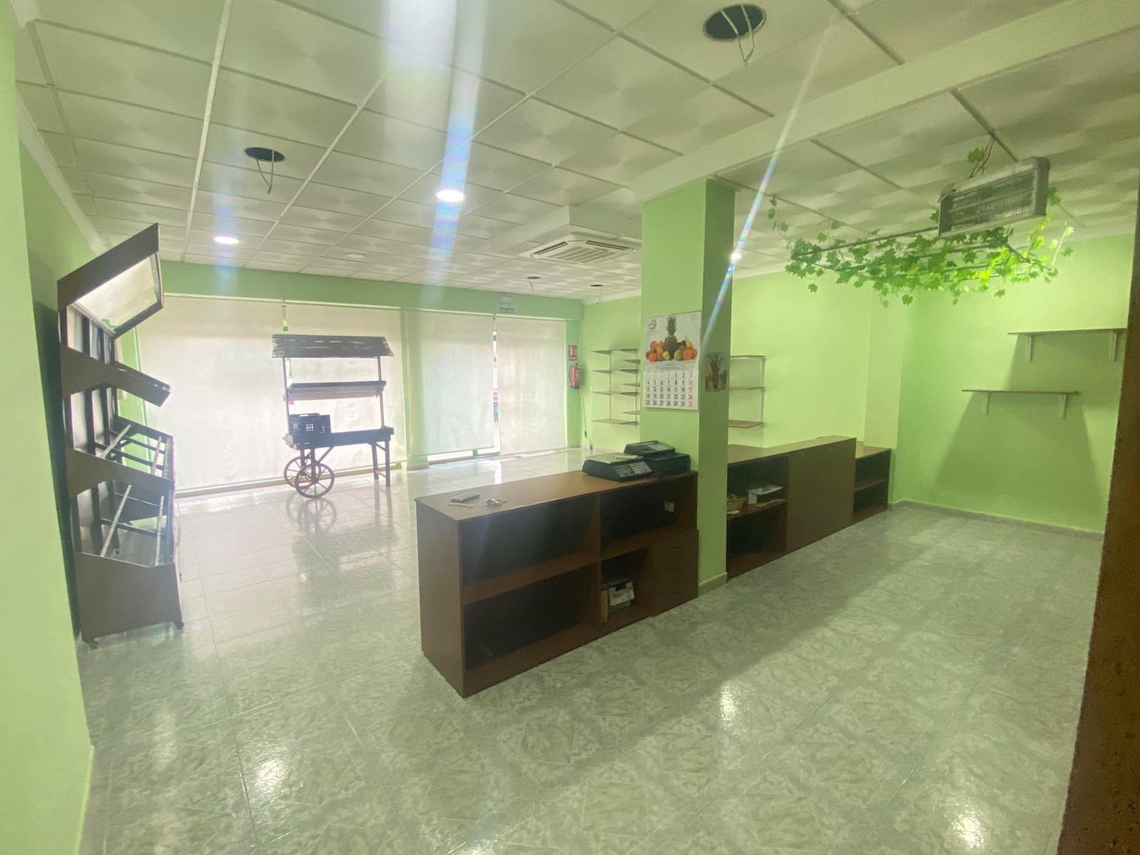 Commercial for sale in Albolote - € 115,000 (Ref: 9388038)