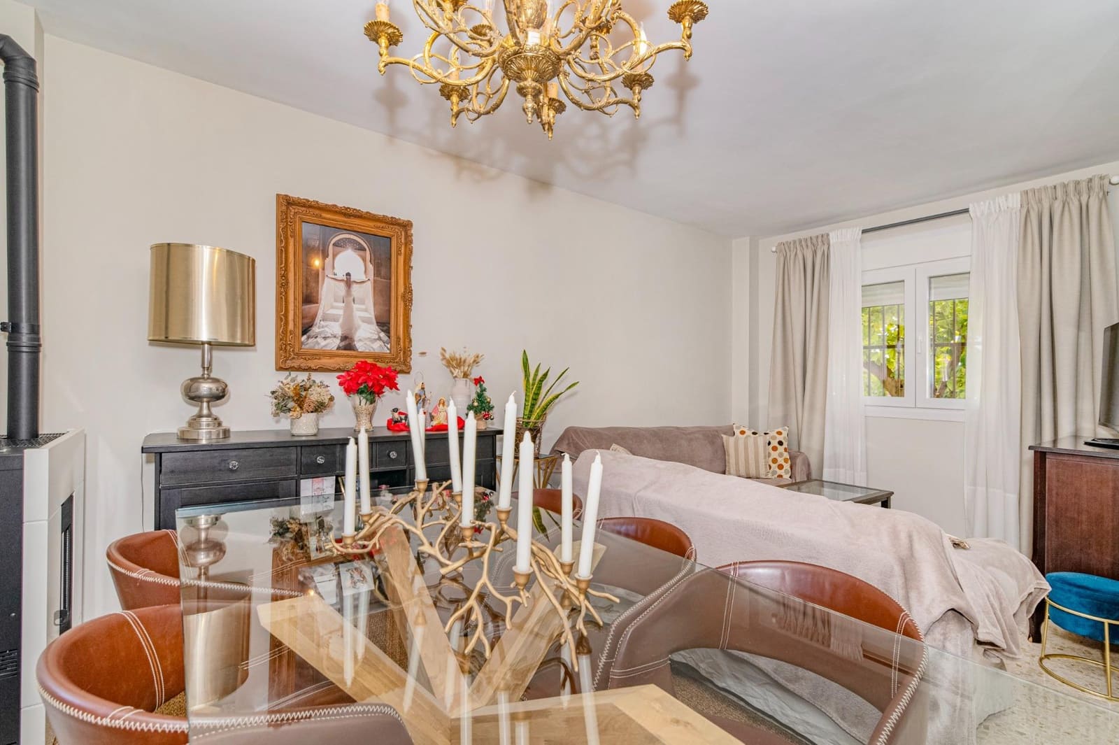 3 sovrum Radhus till salu i Albolote med garage - 360 000 € (Ref: 9551799)