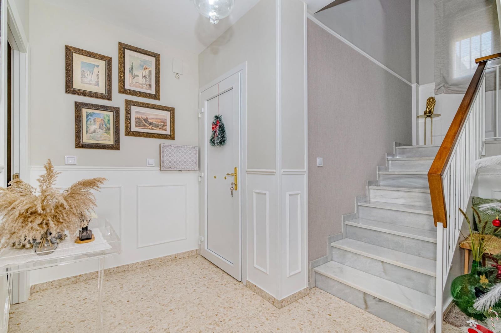 3 sovrum Radhus till salu i Albolote med garage - 360 000 € (Ref: 9551799)