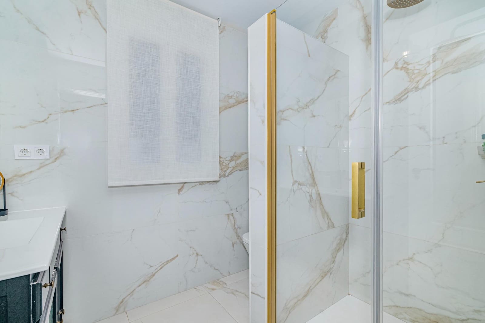 3 sovrum Radhus till salu i Albolote med garage - 360 000 € (Ref: 9551799)