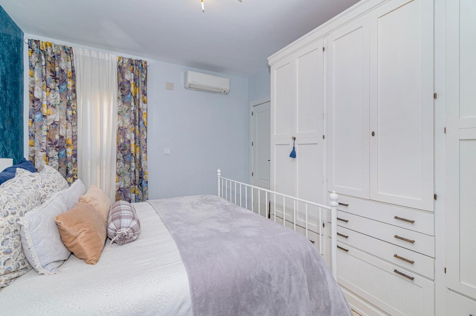 3 sovrum Radhus till salu i Albolote med garage - 360 000 € (Ref: 9551799)