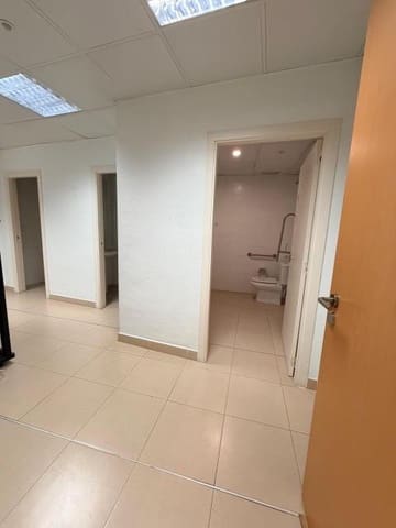 Erhverv til leje i Albolote - € 1.700 (Ref: 9555991)