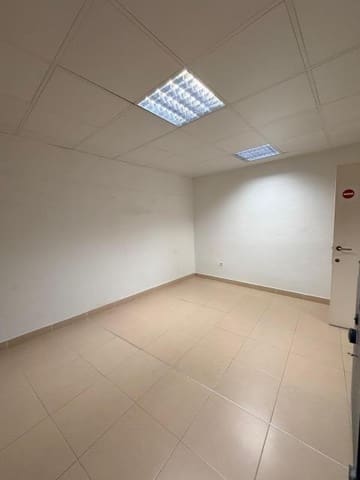 Erhverv til leje i Albolote - € 1.700 (Ref: 9555991)