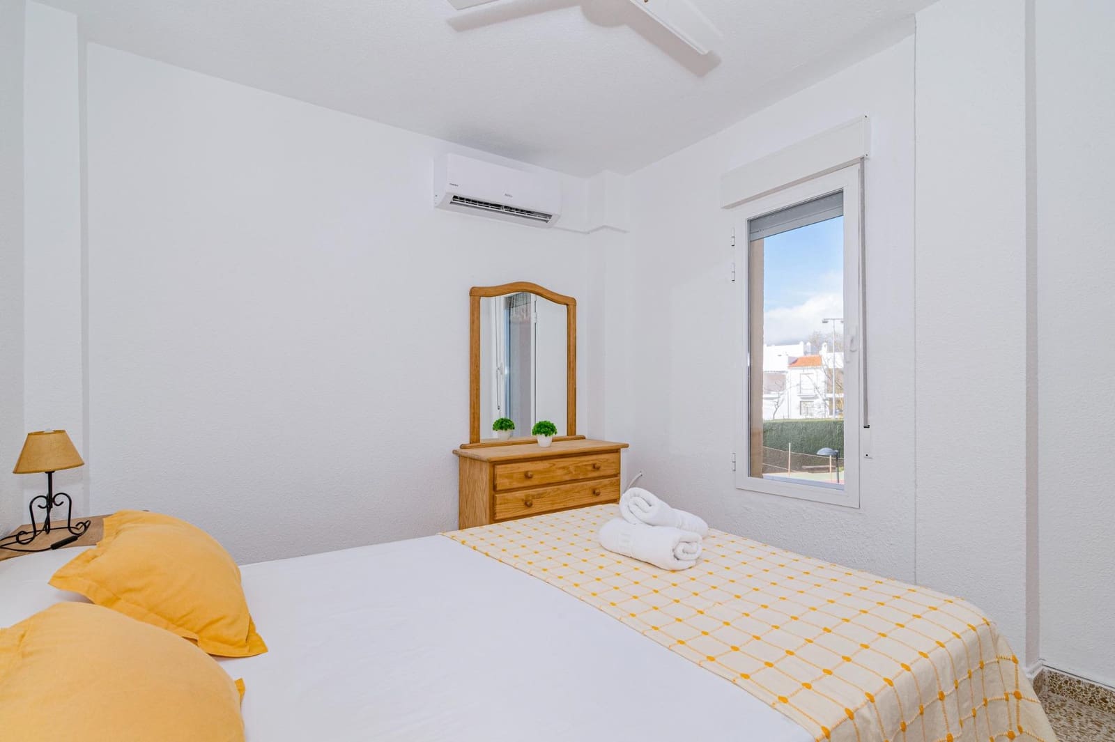 1 sovrum Lägenhet till salu i Calahonda - 139 900 € (Ref: 9605116)