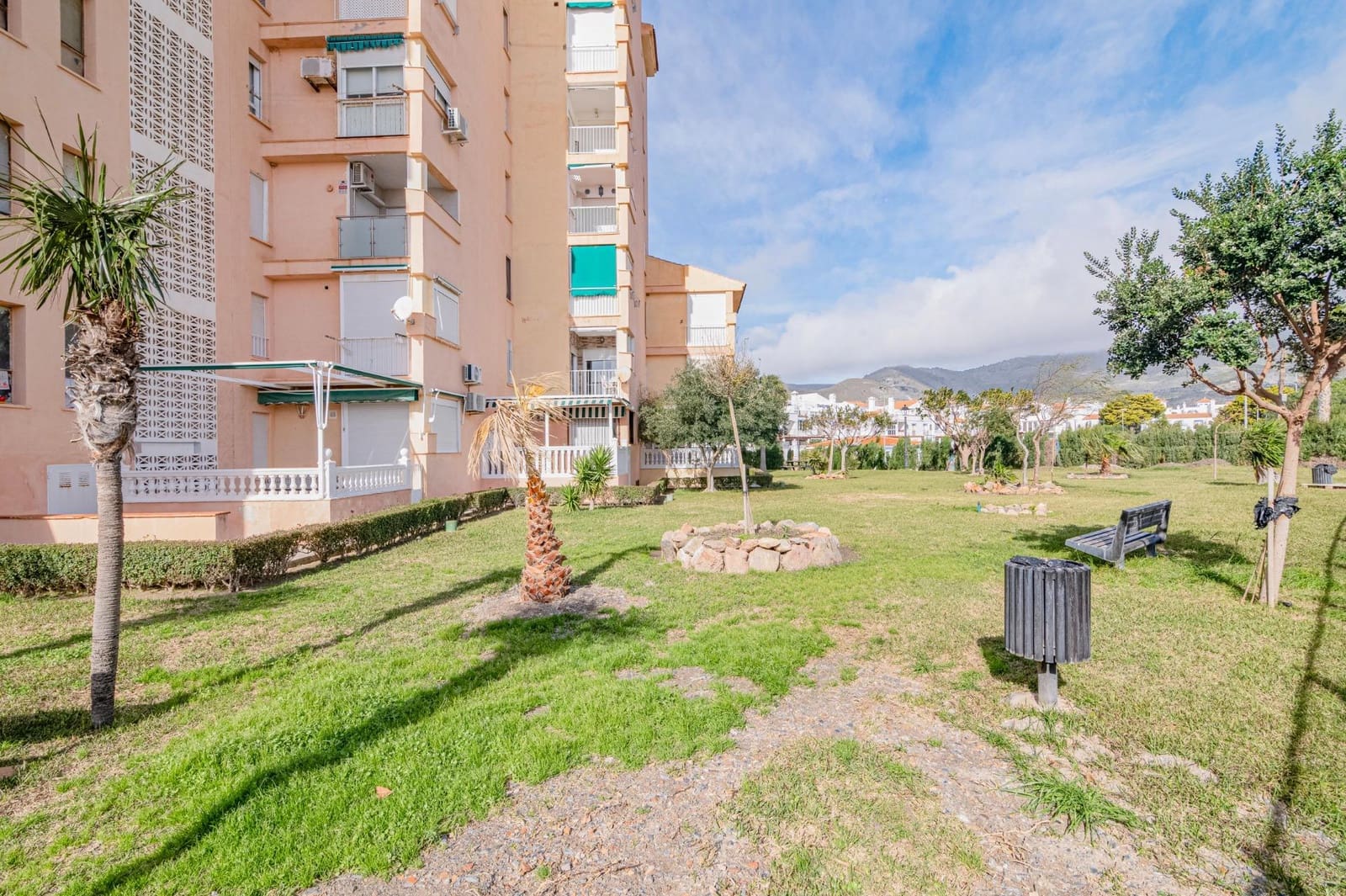 1 sovrum Lägenhet till salu i Calahonda - 139 900 € (Ref: 9605116)