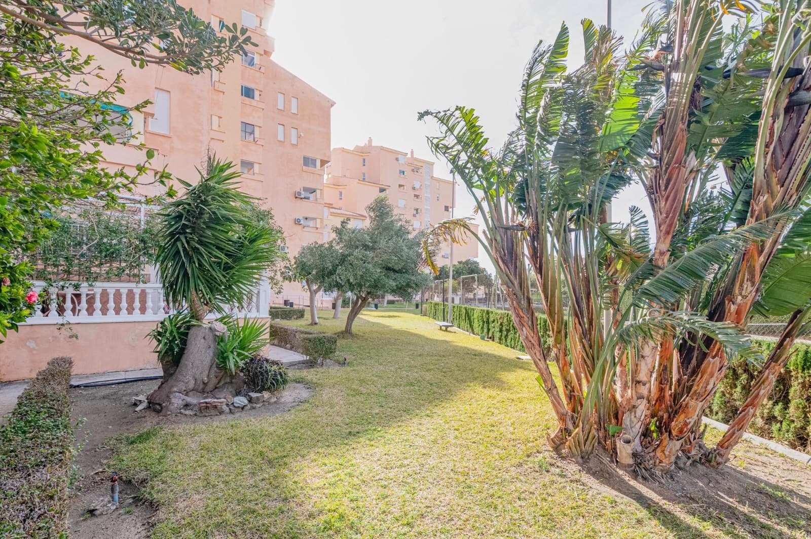 1 sovrum Lägenhet till salu i Calahonda - 139 900 € (Ref: 9605116)