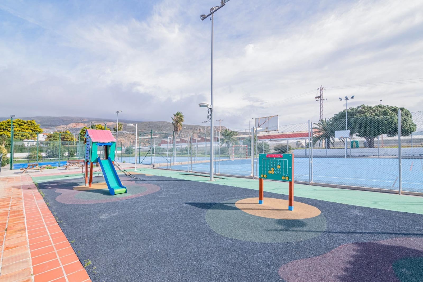 1 quarto Apartamento para venda em Calahonda - 139 900 € (Ref: 9605116)