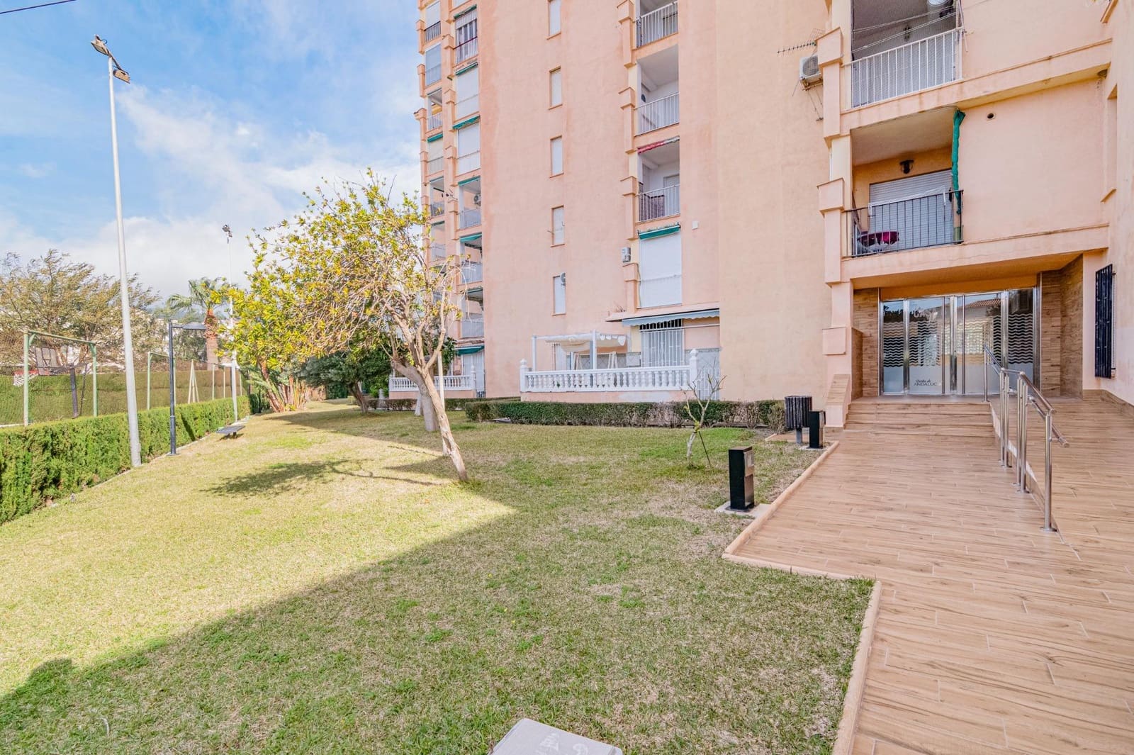 1 quarto Apartamento para venda em Calahonda - 139 900 € (Ref: 9605116)