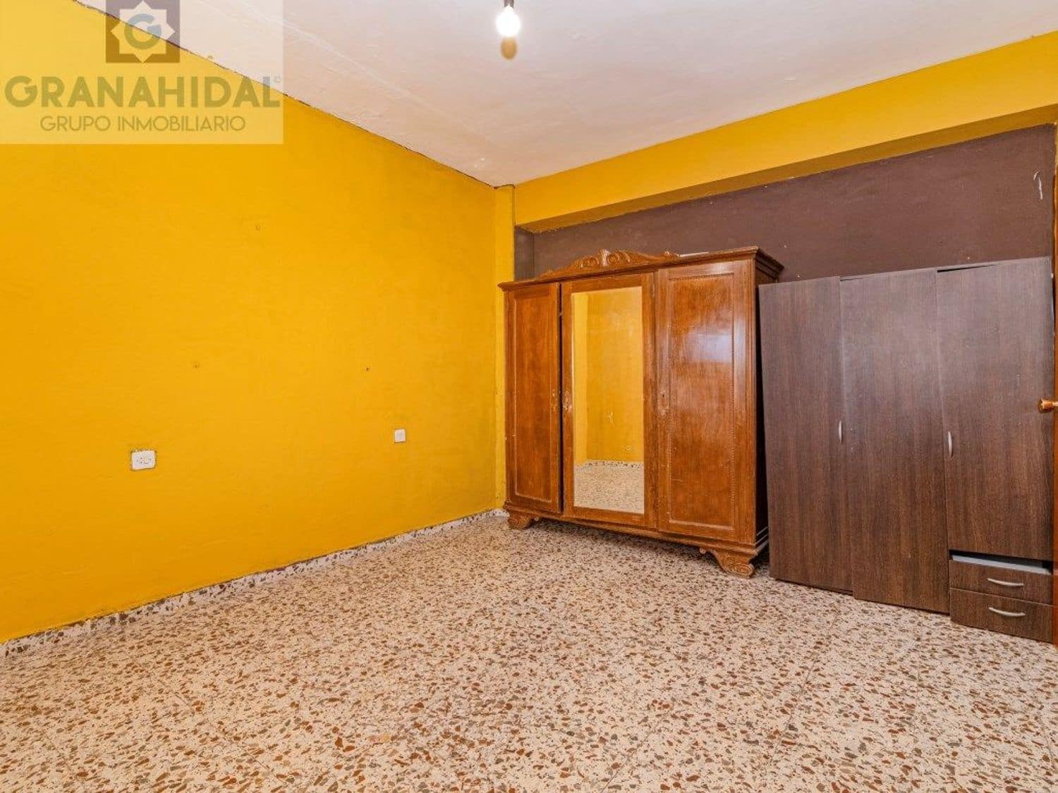 6 bedroom Townhouse for sale in Albolote - € 175,000 (Ref: 9615983)