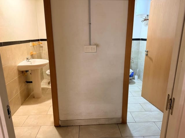 Local Comercial en Albolote en venta - 173.000 € (Ref: 9625817)