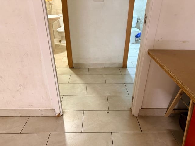 Local Comercial en Albolote en venta - 173.000 € (Ref: 9625817)