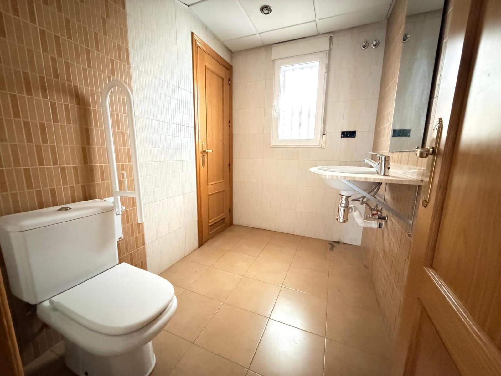 3 quarto Apartamento para venda em Atarfe com garagem - 149 900 € (Ref: 9652130)