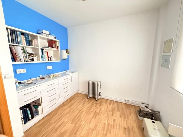 3 makuuhuone Asunto myytävänä paikassa Atarfe mukana 
autotalli - 149 900 € (Ref: 9652130)