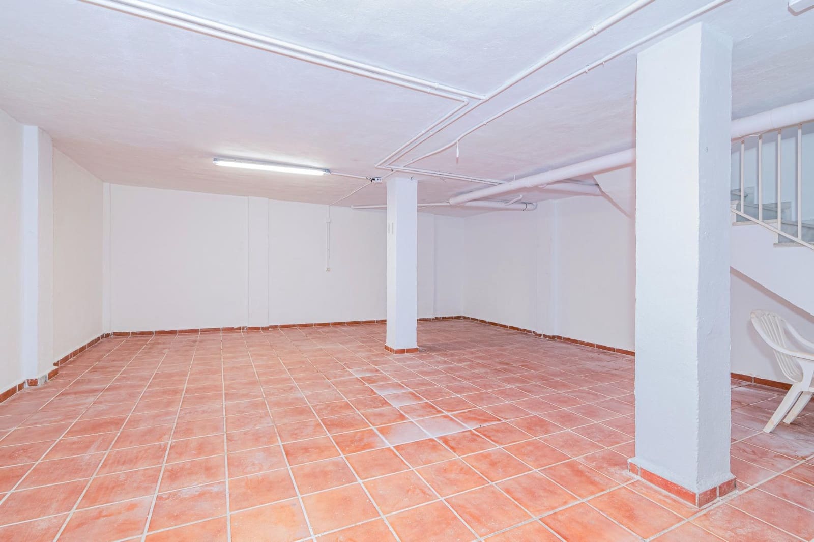 3 makuuhuone Huvila myytävänä paikassa Albolote mukana 
autotalli - 289 000 € (Ref: 9686569)