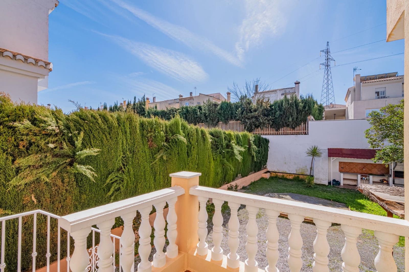 3 makuuhuone Huvila myytävänä paikassa Albolote mukana 
autotalli - 289 000 € (Ref: 9686569)