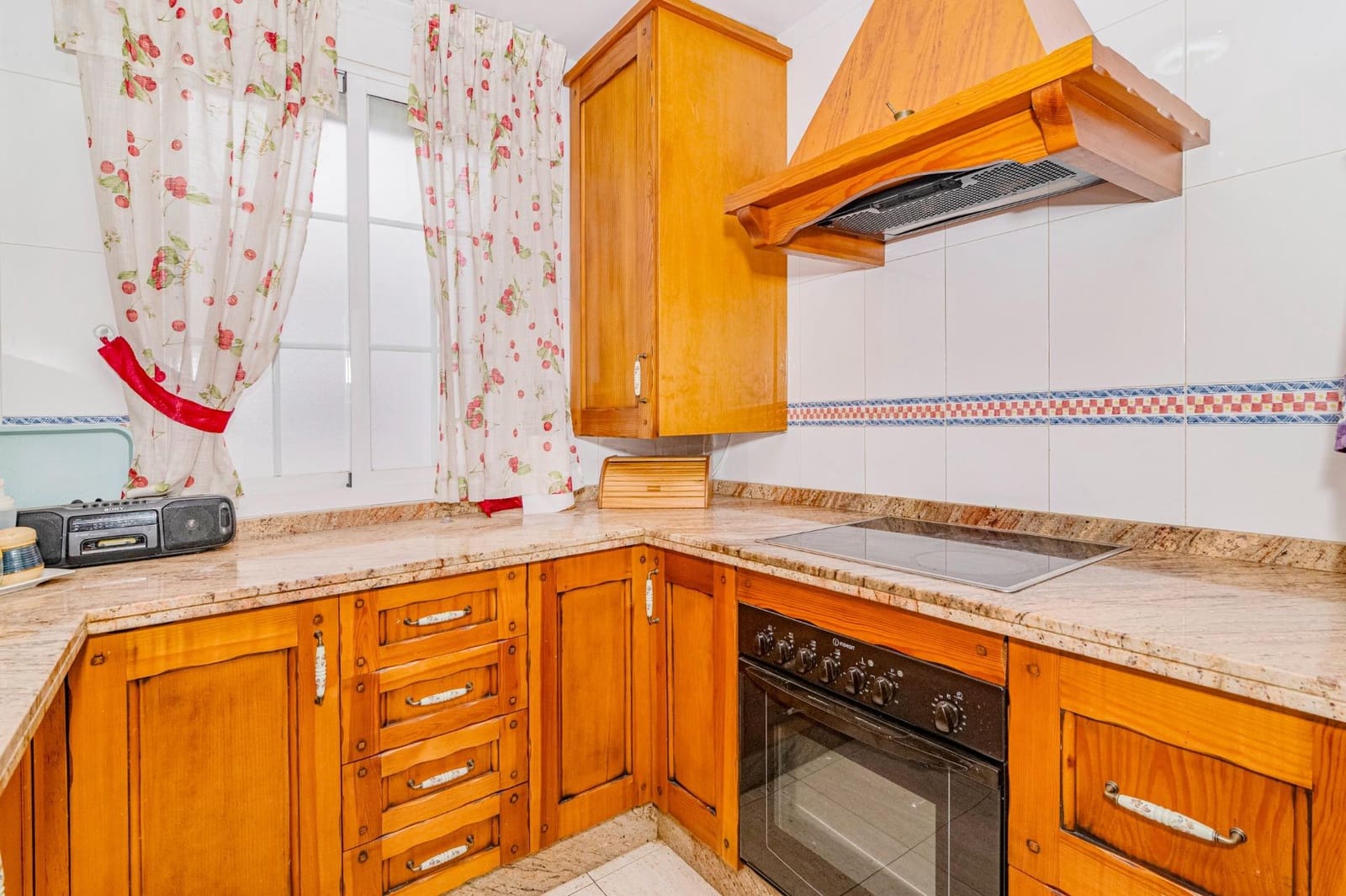 2 makuuhuone Asunto myytävänä paikassa Albolote - 163 900 € (Ref: 9770765)