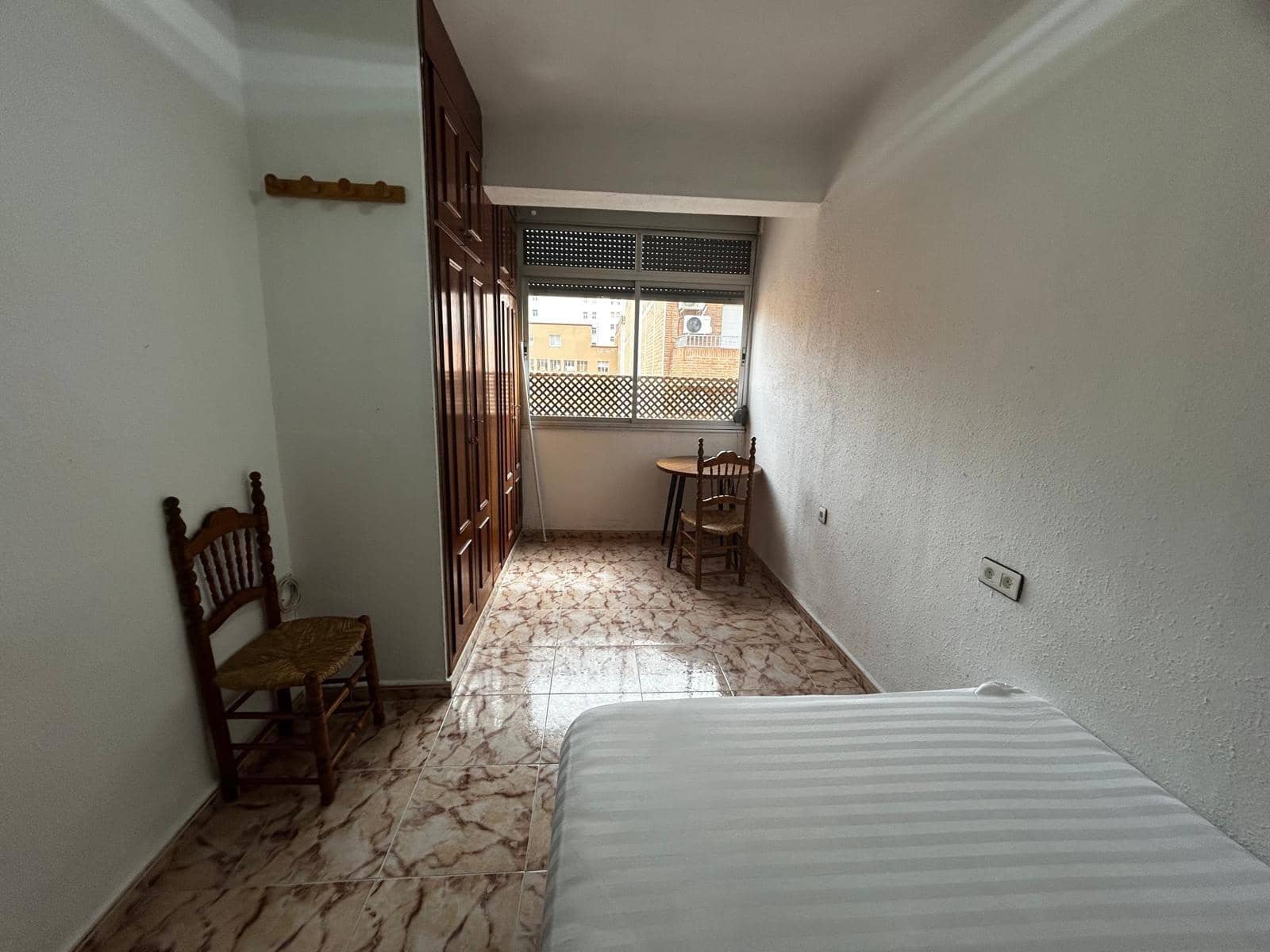 3 bedroom Flat for sale in Granada city - € 225,000 (Ref: 9861972)
