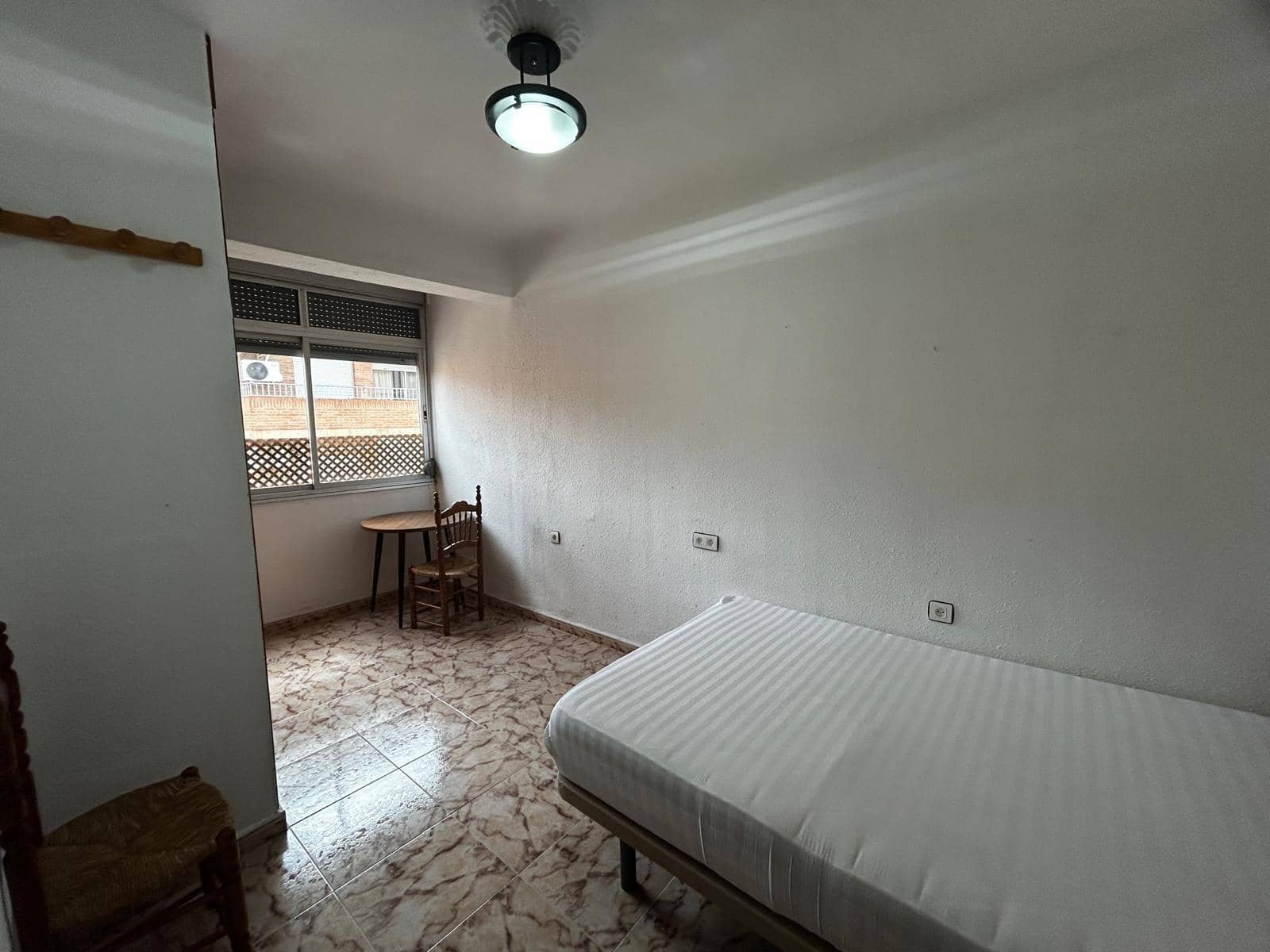 3 bedroom Flat for sale in Granada city - € 225,000 (Ref: 9861972)