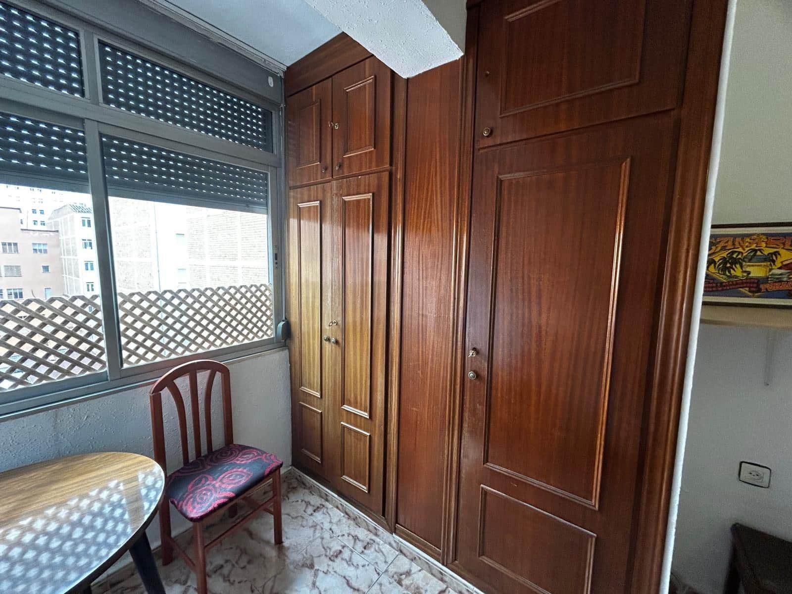 3 bedroom Flat for sale in Granada city - € 225,000 (Ref: 9861972)
