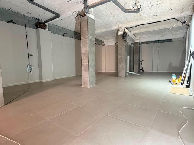 Komercyjne do wynajęcia w Albolote - 999 € (Ref: 9876563)
