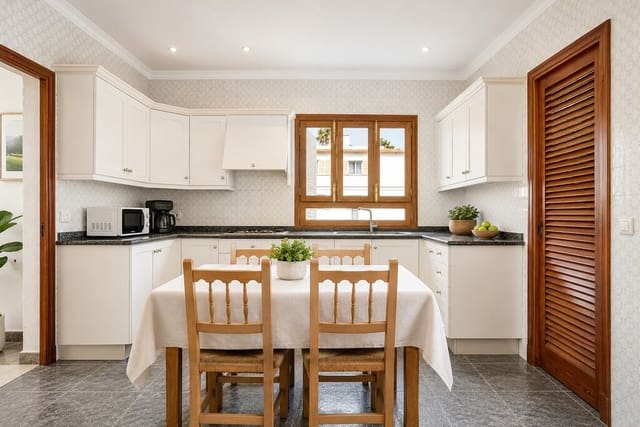 3 bedroom Flat for sale in Ca'n Picafort, Santa Margalida - € 450,000 (Ref: 10015159)