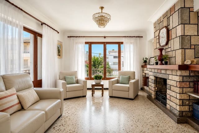 3 bedroom Flat for sale in Ca'n Picafort, Santa Margalida - € 450,000 (Ref: 10015159)
