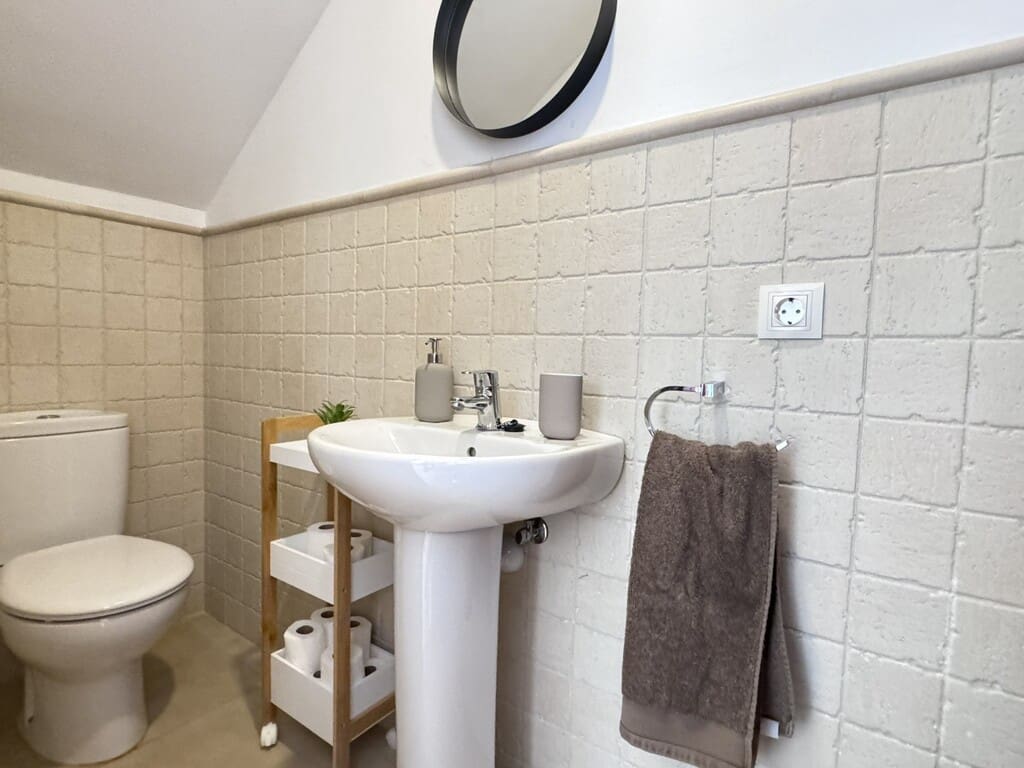 Casa de 3 habitaciones en Moscari en alquiler con piscina garaje - 2.700 € (Ref: 10094292)
