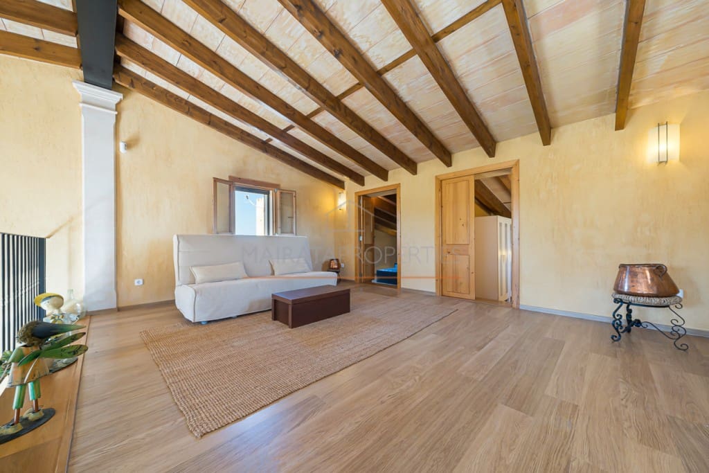 4 slaapkamer Finca/Landhuis te koop in Sineu met zwembad - € 1.490.000 (Ref: 7101175)