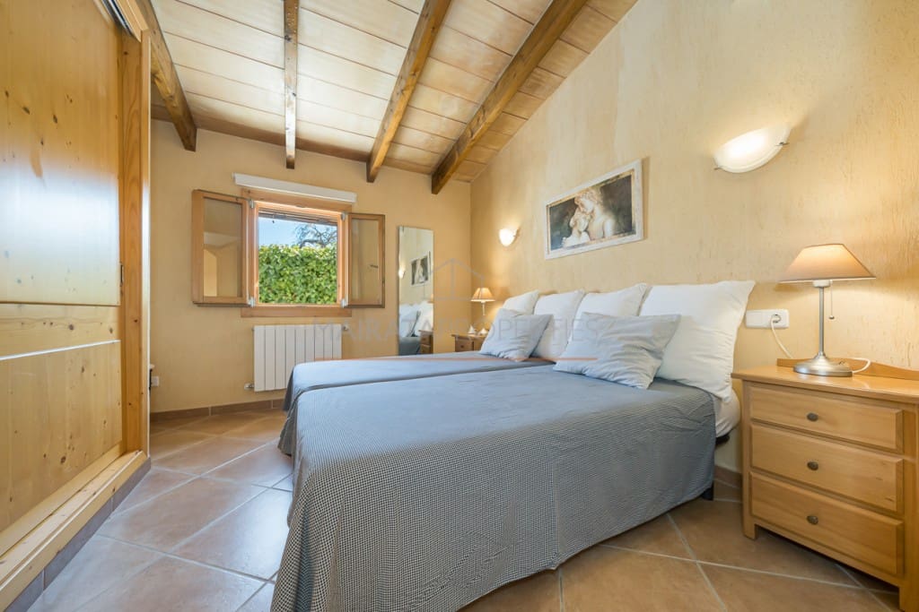 4 slaapkamer Finca/Landhuis te koop in Sineu met zwembad - € 1.490.000 (Ref: 7101175)