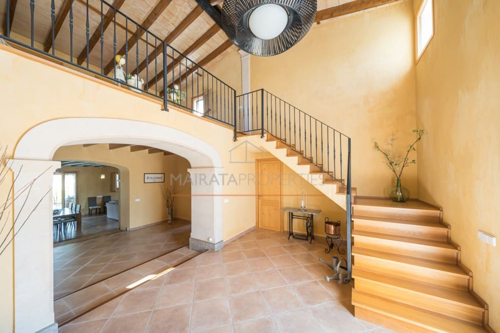 4 slaapkamer Finca/Landhuis te koop in Sineu met zwembad - € 1.490.000 (Ref: 7101175)