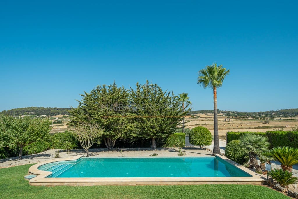 4 slaapkamer Finca/Landhuis te koop in Sineu met zwembad - € 1.490.000 (Ref: 7101175)