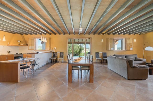 4 soveværelse Finca/Landehus til salg i Sineu med swimmingpool - € 1.490.000 (Ref: 7101175)