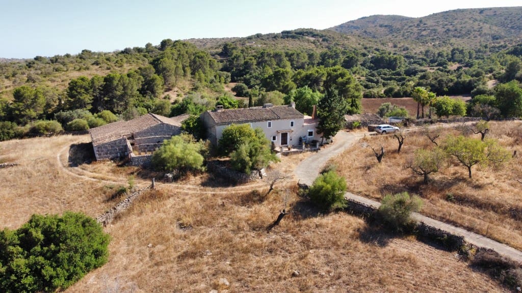 4 soveværelse Finca/Landehus til salg i Sant Llorenc des Cardassar med garage - € 2.800.000 (Ref: 7101179)