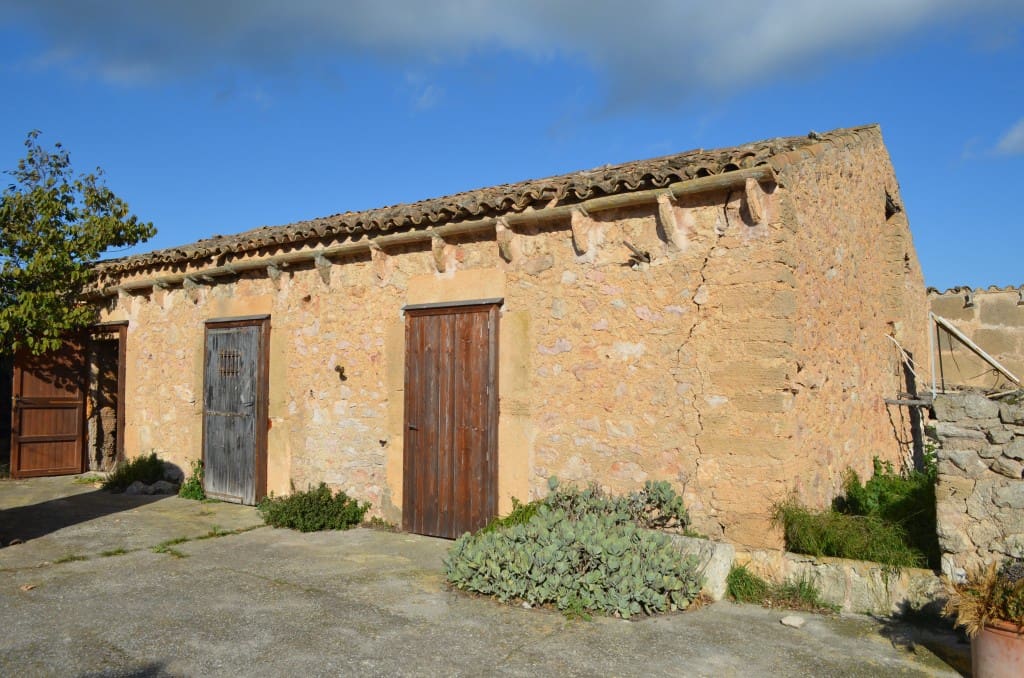 4 soveværelse Finca/Landehus til salg i Sant Llorenc des Cardassar med garage - € 2.800.000 (Ref: 7101179)