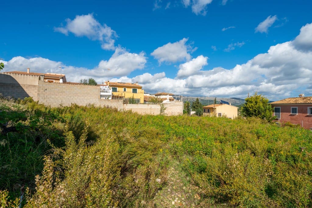 Landgrundstück zu verkaufen in Campanet - 250.000 € (Ref: 7101242)