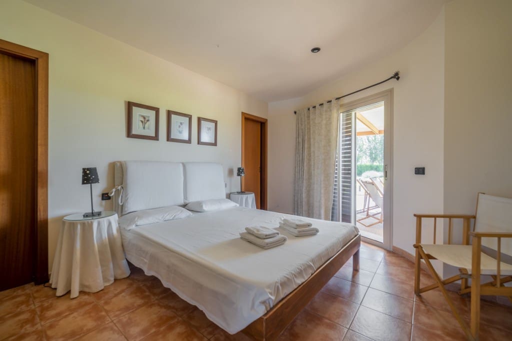 7 soveværelse Villa til salg i Buger med swimmingpool garage - € 2.200.000 (Ref: 7101264)