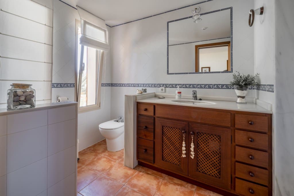 7 soveværelse Villa til salg i Buger med swimmingpool garage - € 2.200.000 (Ref: 7101264)