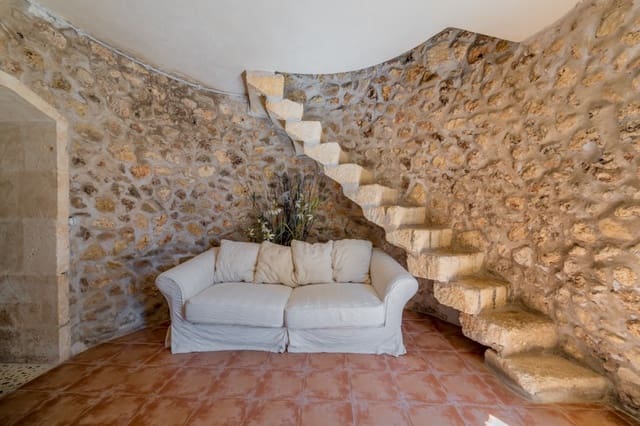 7 bedroom Villa for sale in Búger with pool garage - € 2,200,000 (Ref: 7101264)