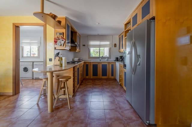 7 bedroom Villa for sale in Búger with pool garage - € 2,200,000 (Ref: 7101264)